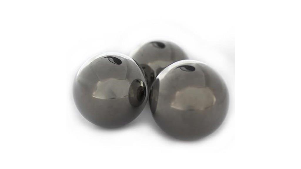 three steel pinballs included